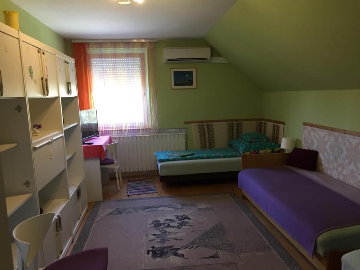 Hotel Katalin Vendeghaz Sárospatak Zewnętrze zdjęcie