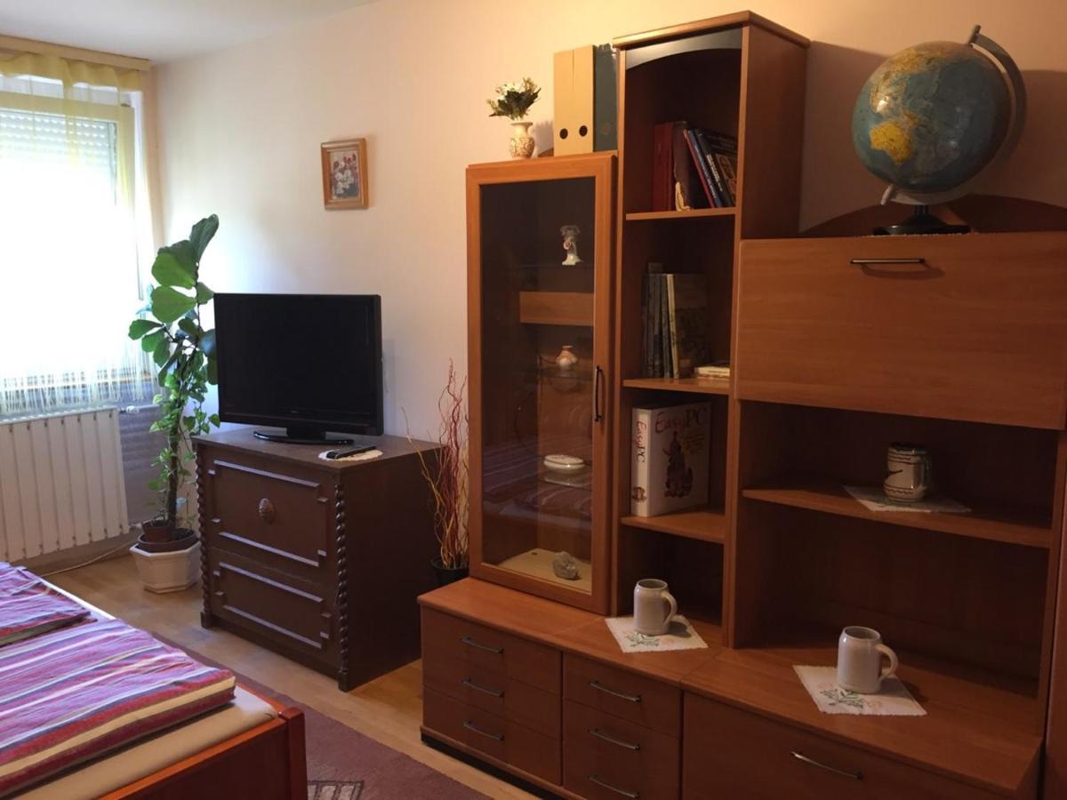 Hotel Katalin Vendeghaz Sárospatak Zewnętrze zdjęcie